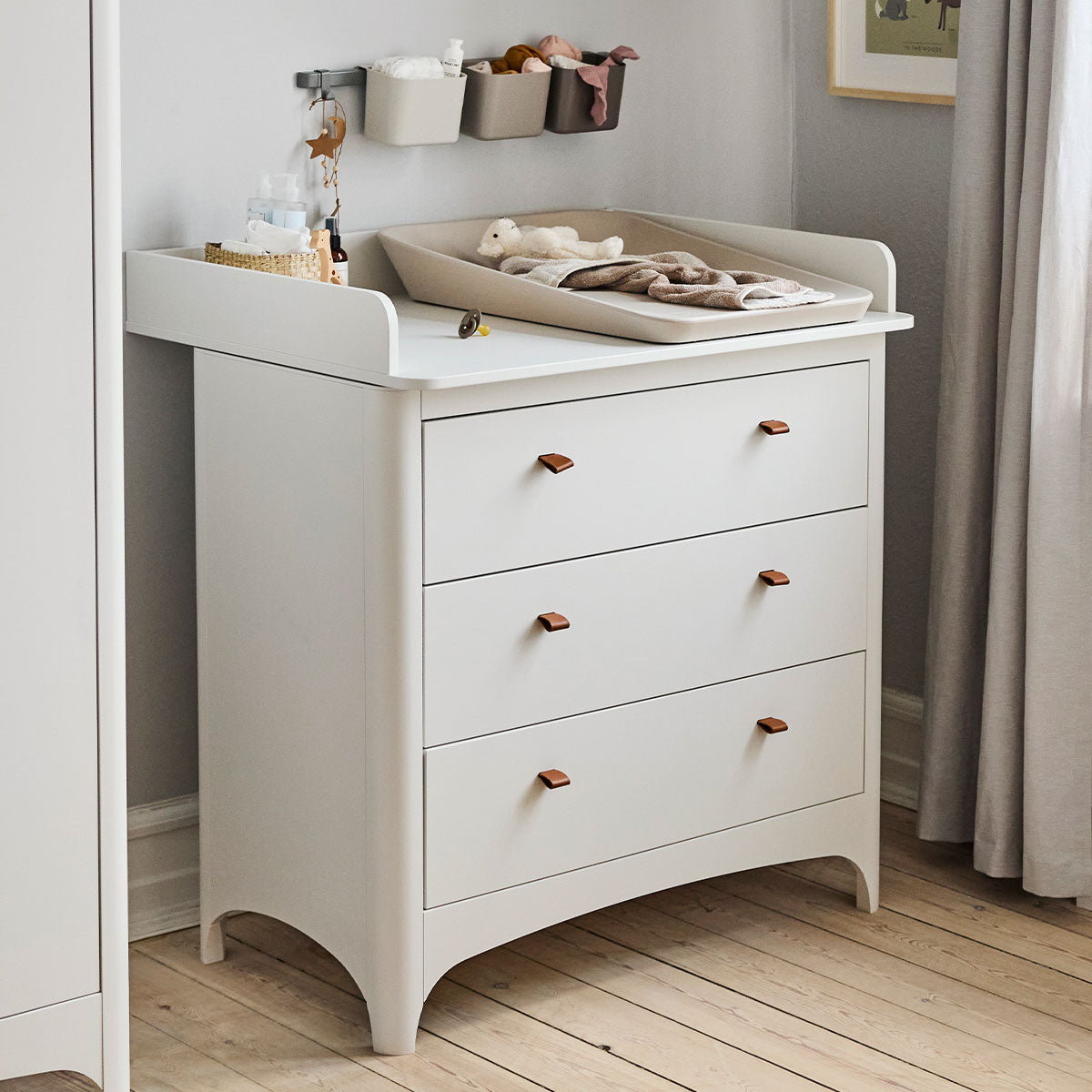 Leander Classic 3 Drawer Dresser Changing Unit