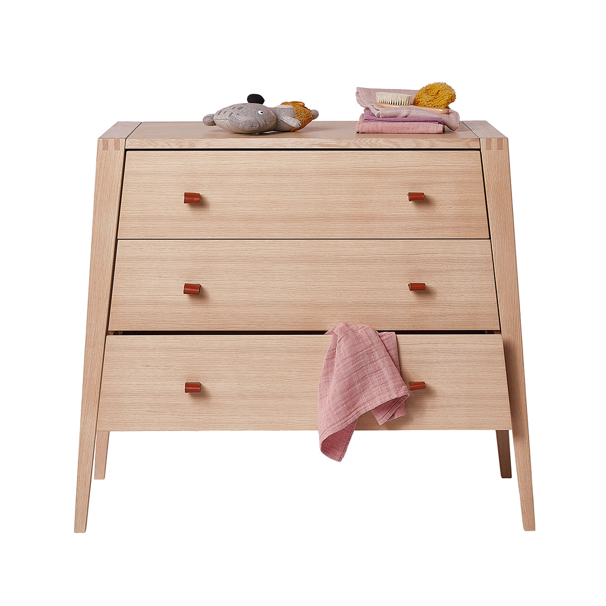 Leander Linea Dresser