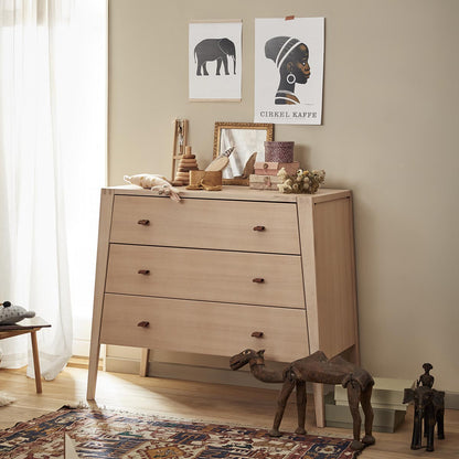 Leander Linea Dresser