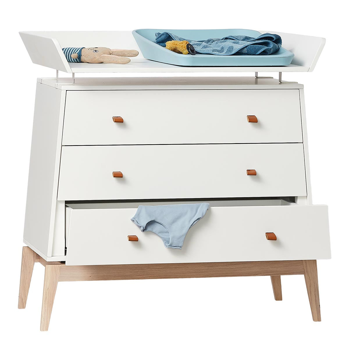 Leander Luna Dresser Changing Unit